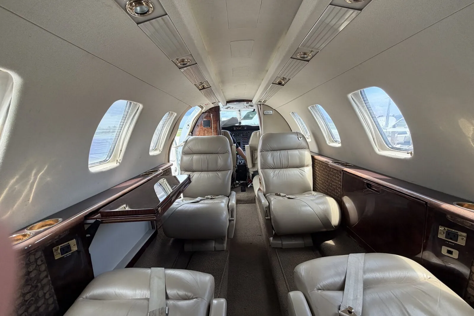 Citation CJ1 cabin — personalize it with the Signature Package
